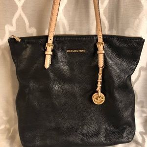 Michael Kors shoulder bag